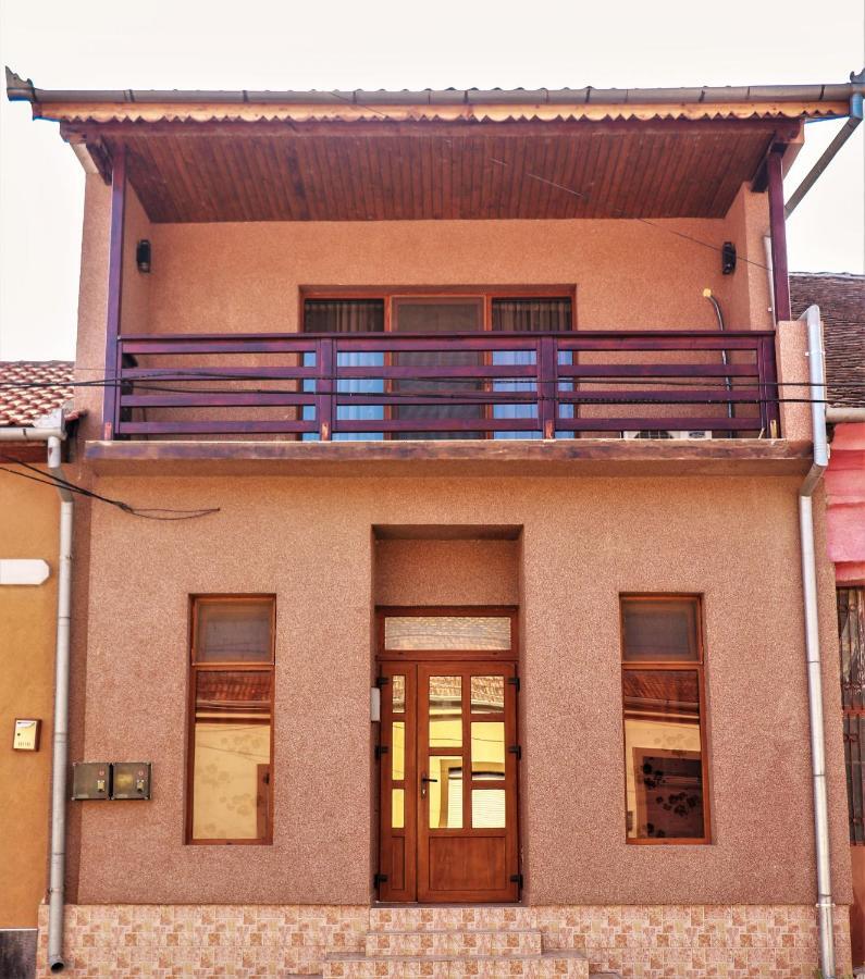 Hotel Casa Mio à Moldova Noua Extérieur photo